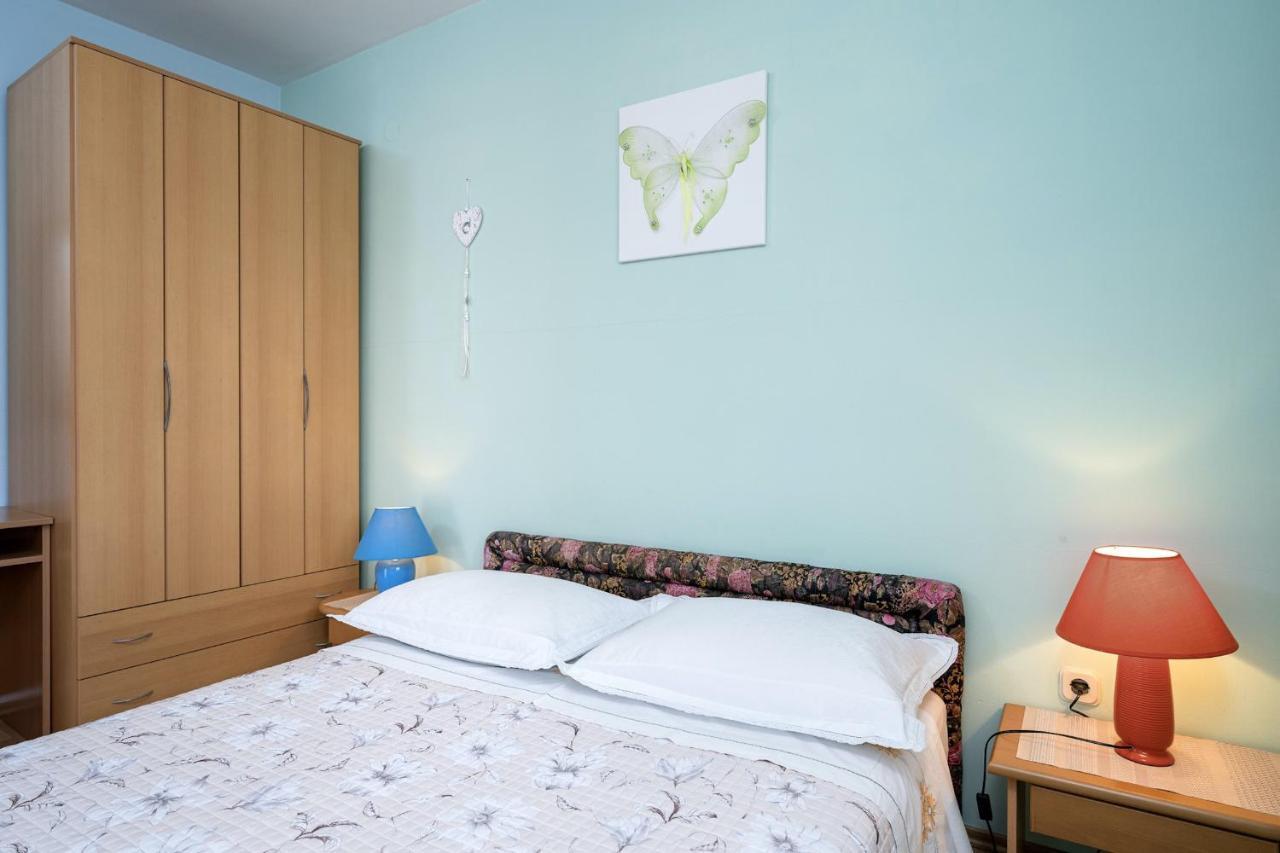Apartments Zlata 스타리 그라드 외부 사진