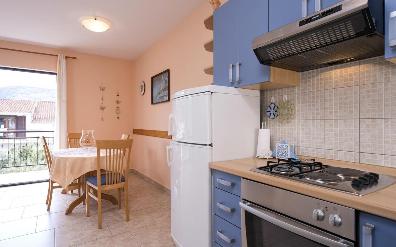 Apartments Zlata 스타리 그라드 외부 사진