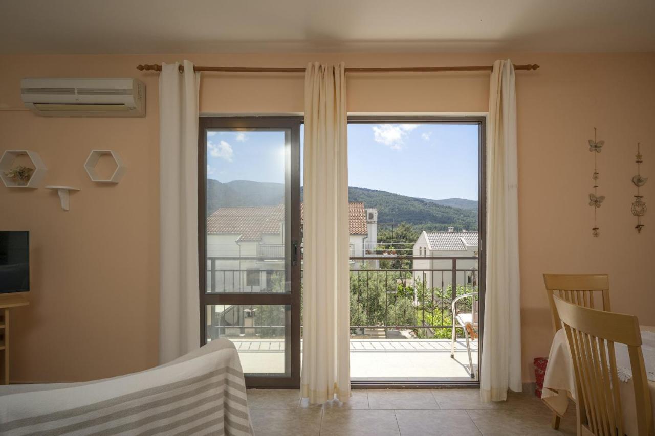 Apartments Zlata 스타리 그라드 외부 사진