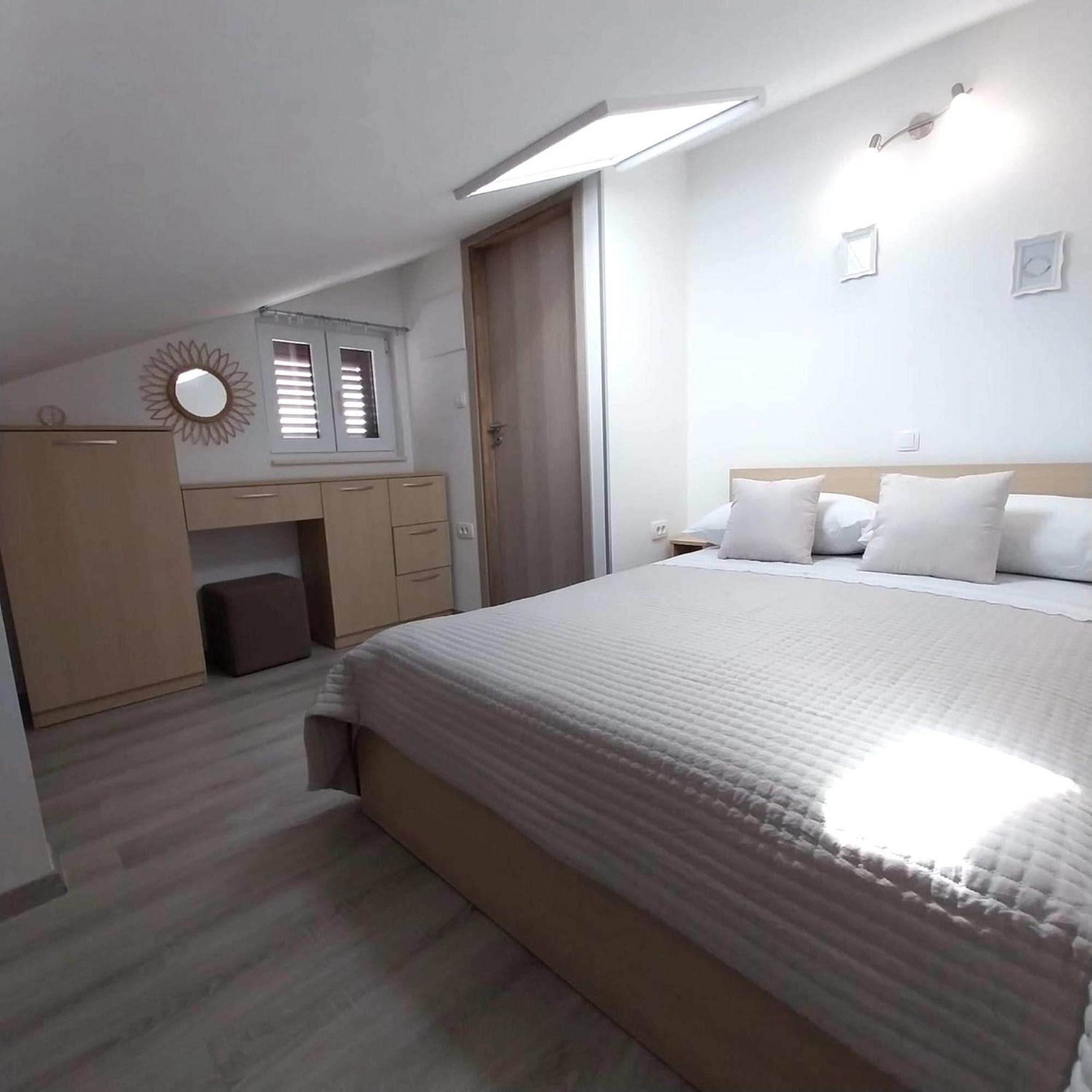 Apartments Zlata 스타리 그라드 외부 사진