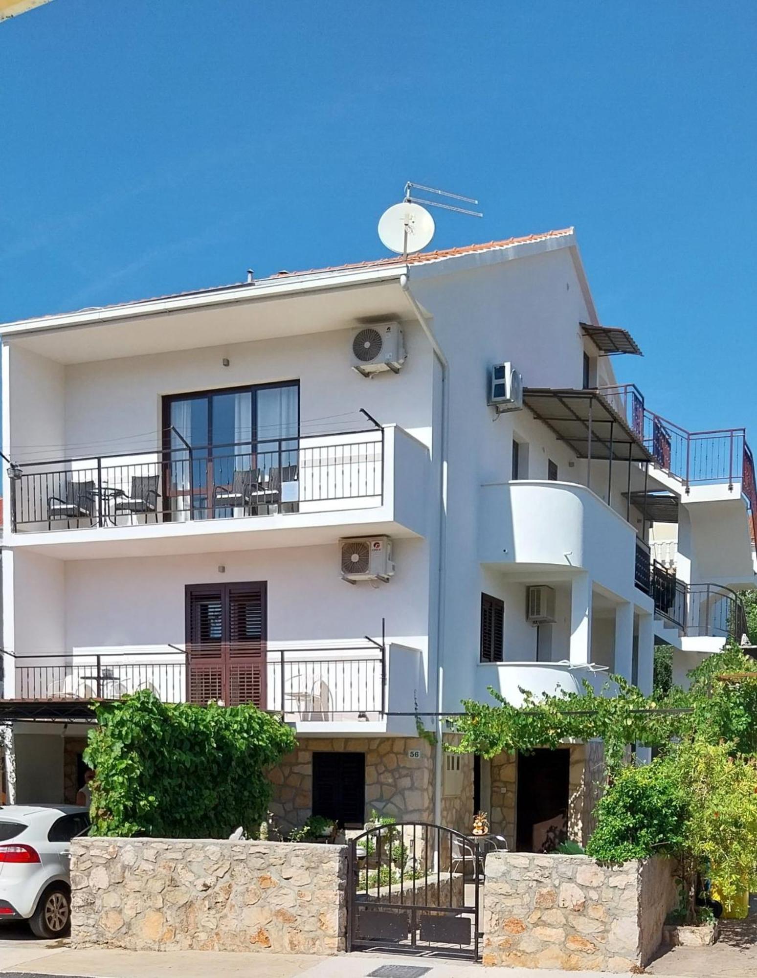 Apartments Zlata 스타리 그라드 외부 사진
